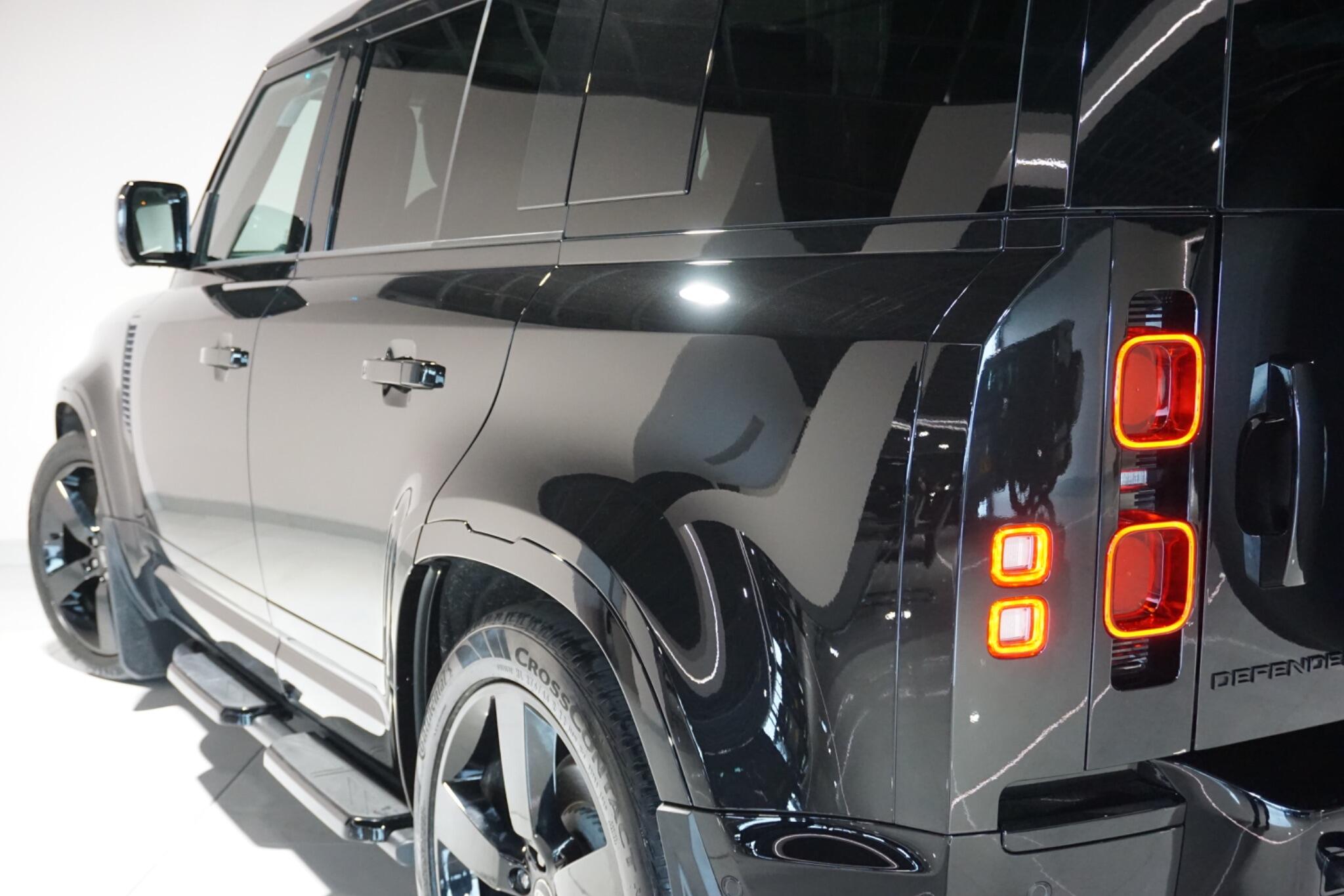 Land Rover Defender 110 3.0 D350 MHEV X-Dynamic HSE SUV 5dr Diesel Auto 4WD Euro 6 (s/s) (350 ps)